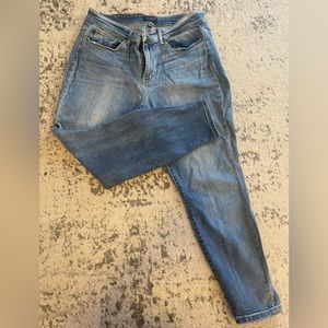 Judy Blue Washed Denim Slim Fit Jeans